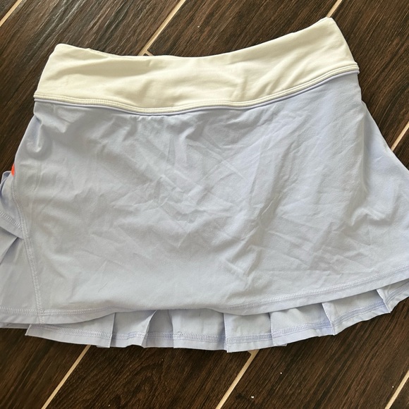 3 LULULEMON SKIRTS - Picture 1 of 7